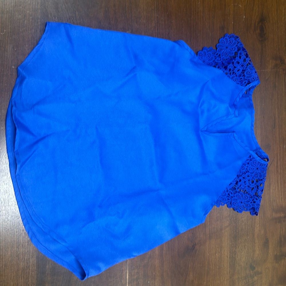 Emery Rose Women’s Top.